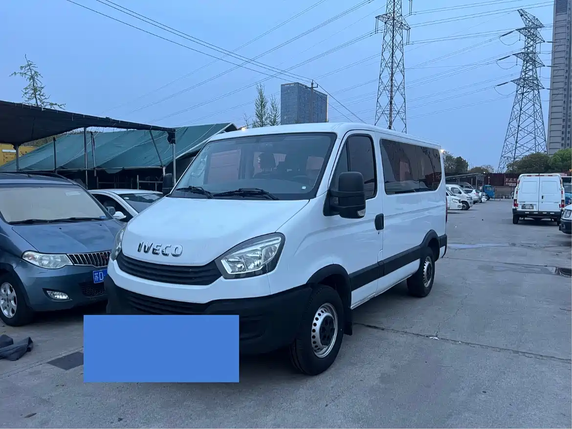 IVECO OUSHENG