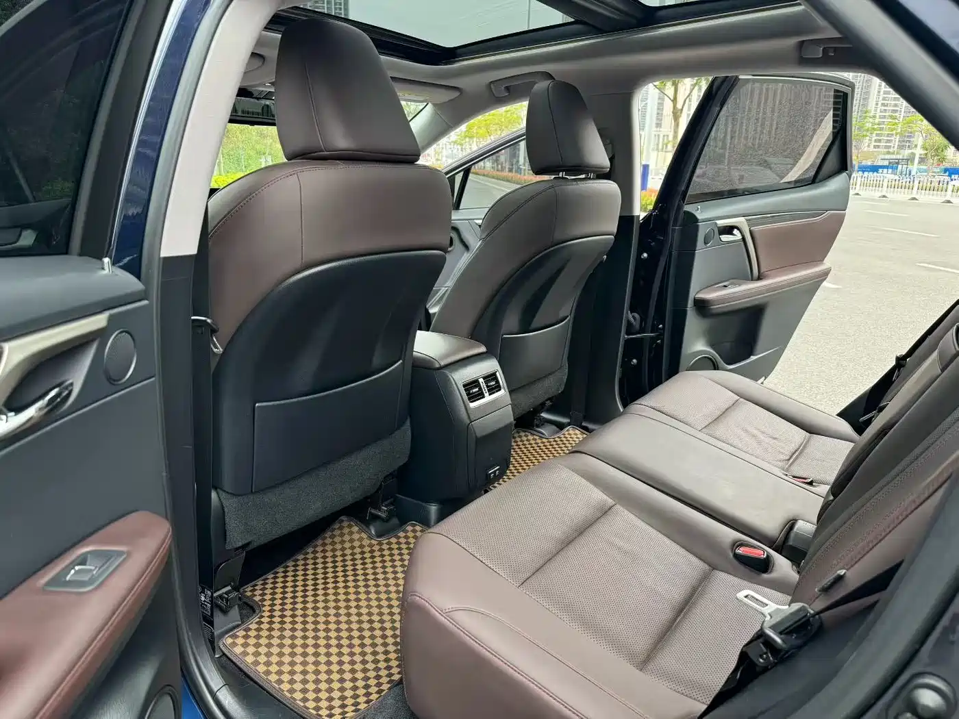 LEXUS RX