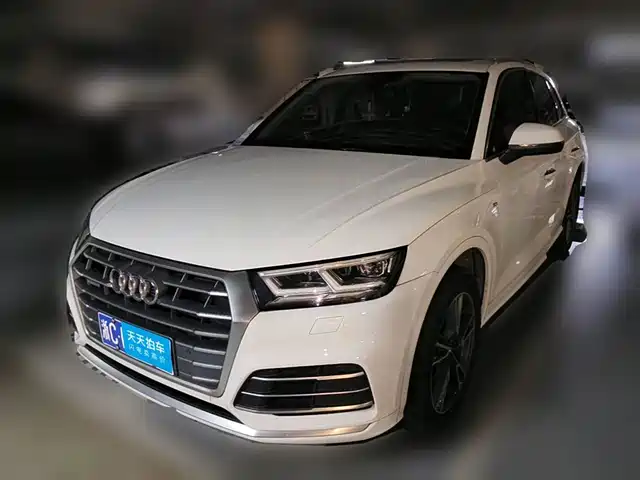 Audi Q5L 2020 40 TFSI Prestige Fashion — фото 1