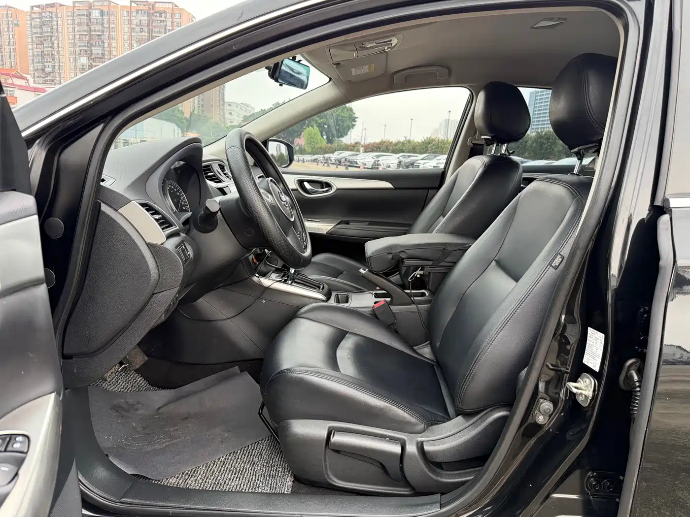 Nissan SYLPHY, миниатюра 7