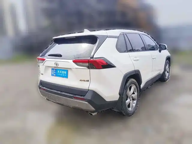 Toyota RAV4 Rongfang 2022 2.0L CVT 2WD Trend Plus Edition — фото 2