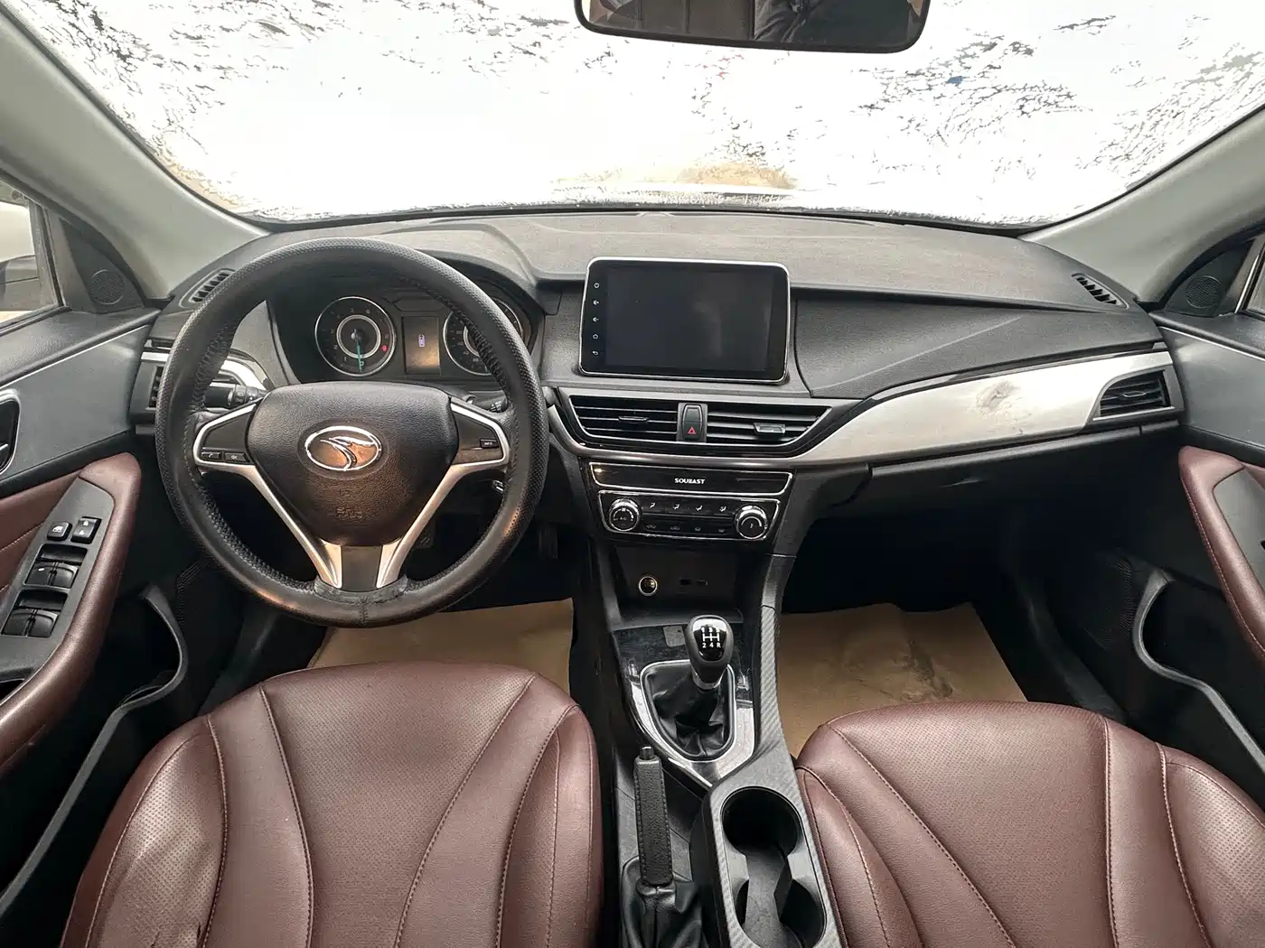 Soueast A5 Wing Dance 2019 2019 1.5L Manual Premium Edition China V
