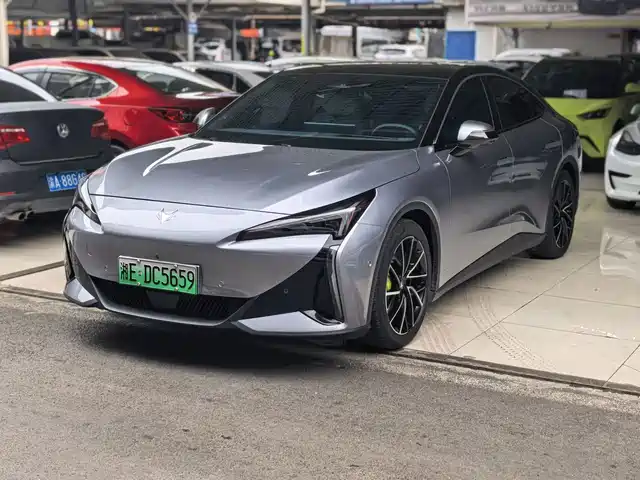  ARCFOX Arcfox Alpha S5 2025 Model 560MAX 185kW