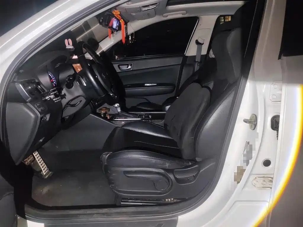 Kia K5 2016 1.6T Automatic LUX фото 8