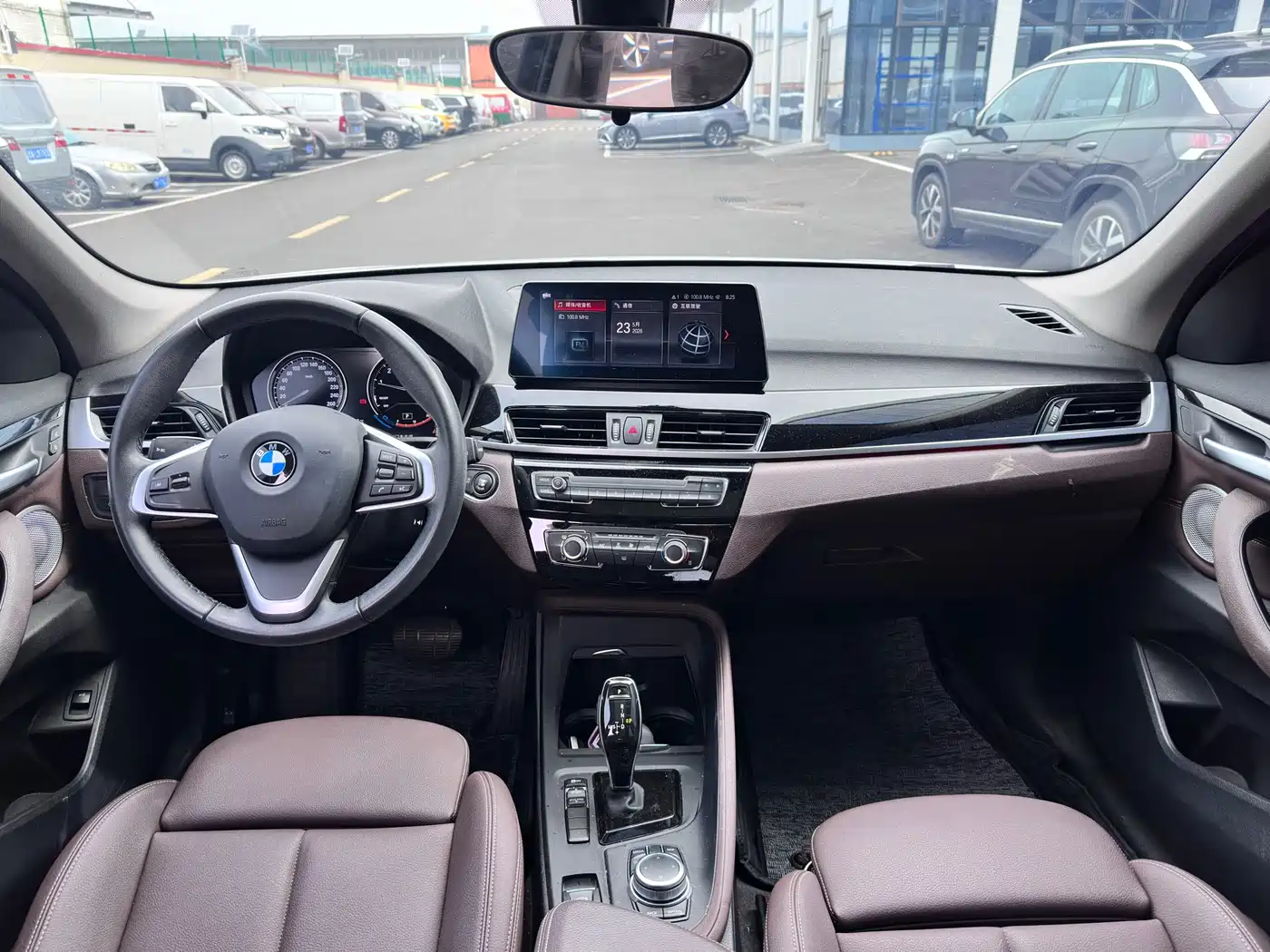 BMW X1 2022 sDrive20Li Fashion фото 11