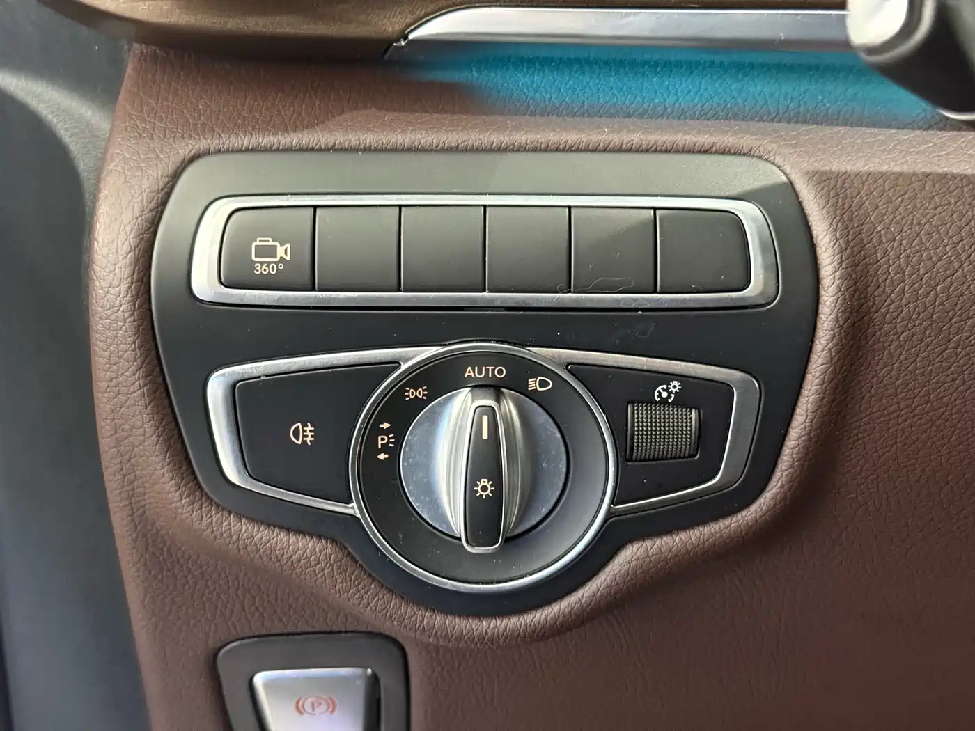 MERCEDES-BENZ V CLASS