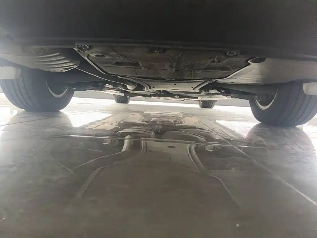 Фото 6 - Audi A4L