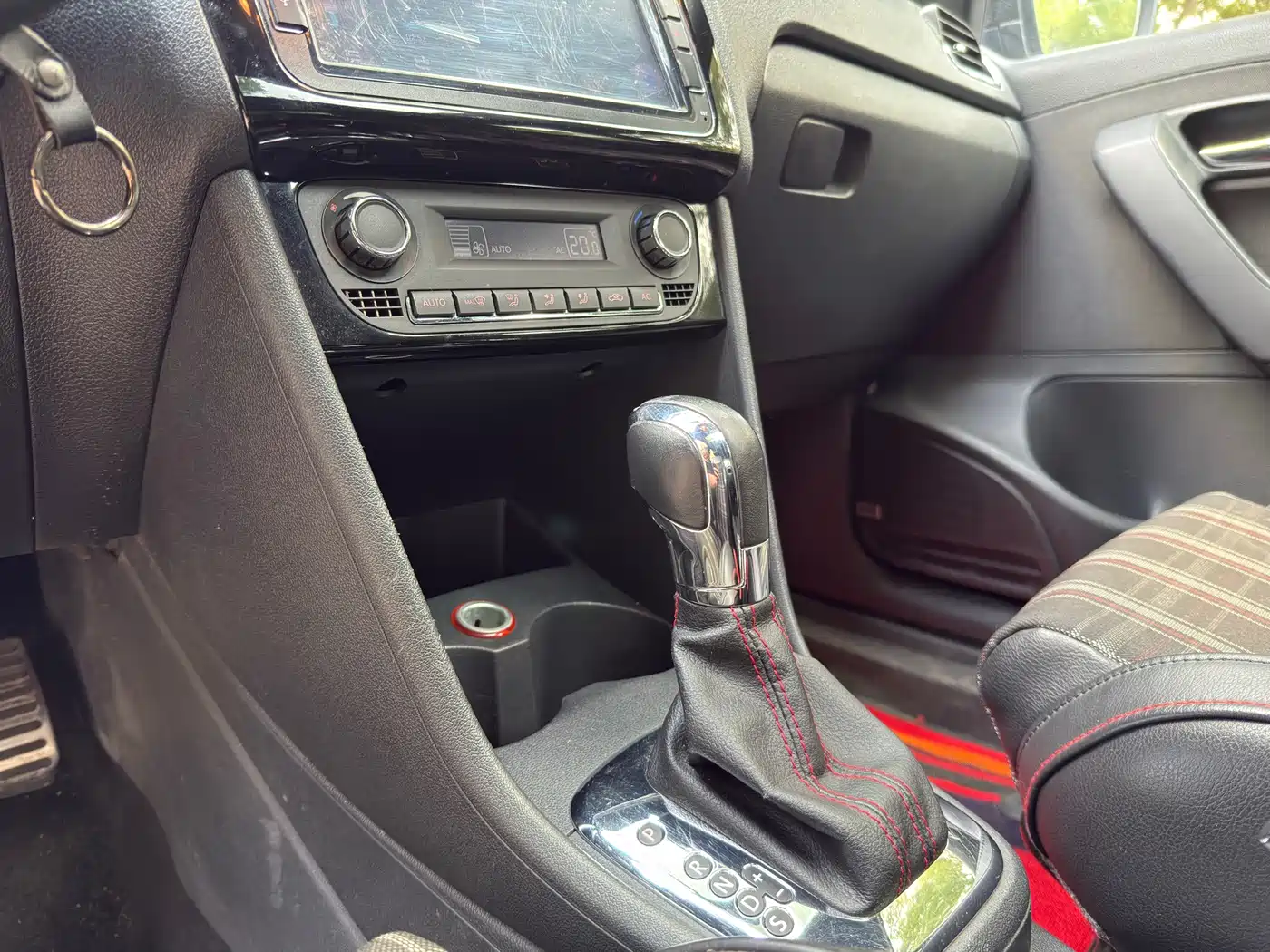 Volkswagen Polo 2013 2012 1.4TSI GTI