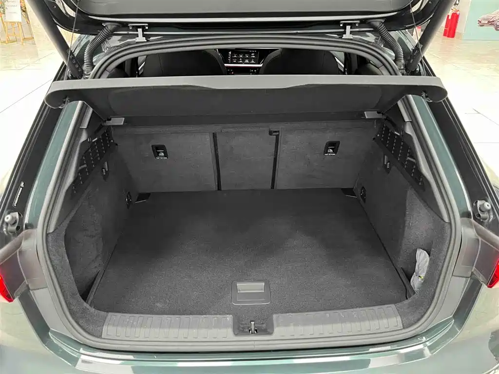 Audi A3 2023 Facelift Sportback 35 TFSI Fashion Sport фото 16