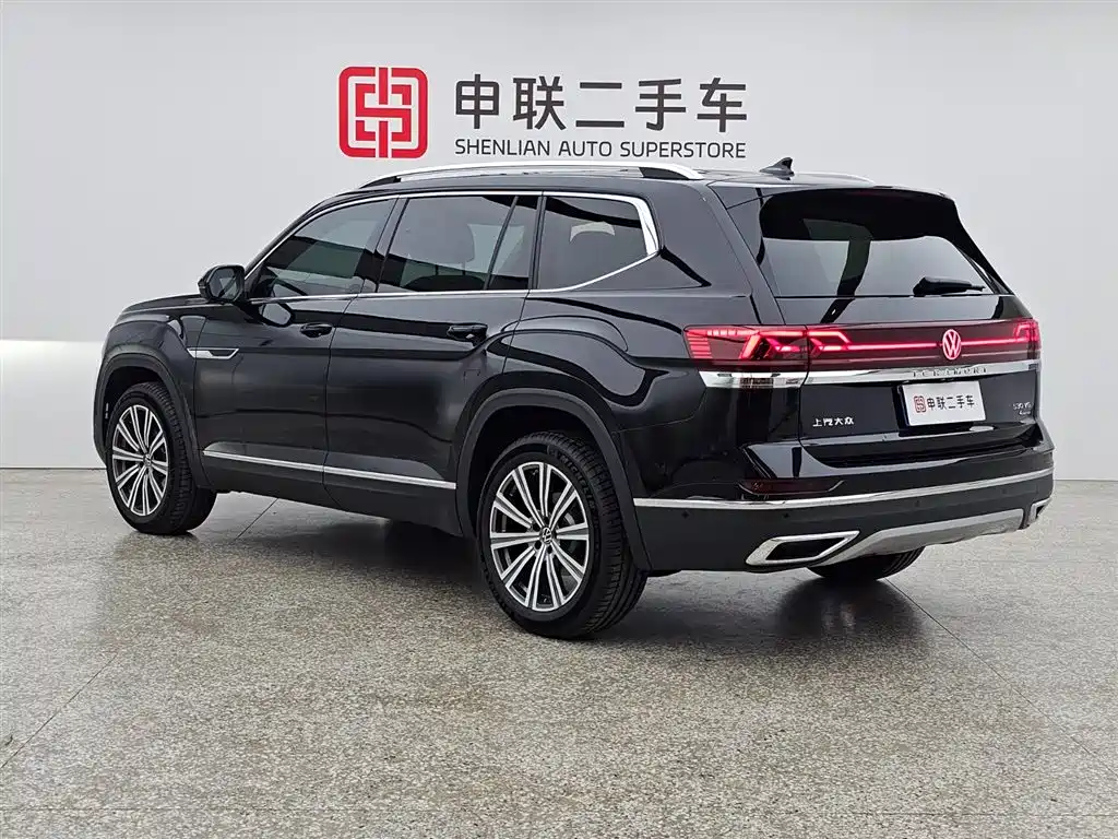Volkswagen Teramont 2024 530 V6 4WD Dragon Glory Edition фото 5