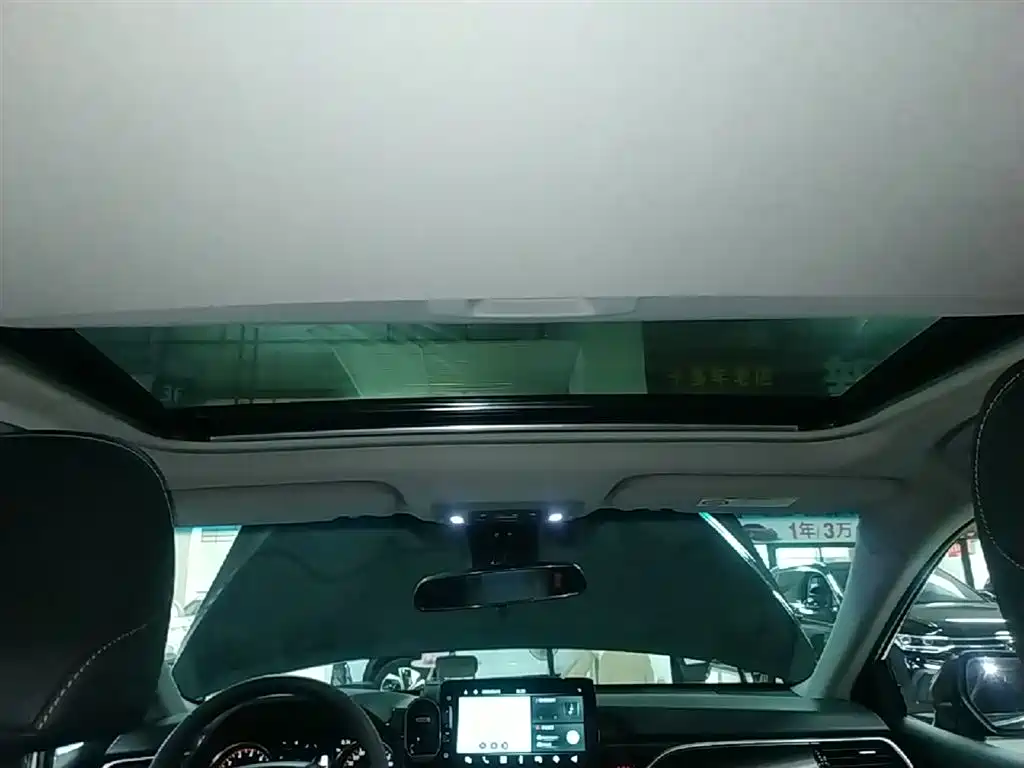 Toyota Camry 2023 2.0S Trend Edition фото 18