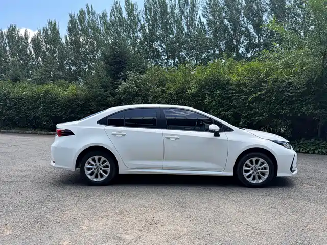 Toyota Corolla 2021 1.2T S-CVT Elite PLUS Edition — фото 4