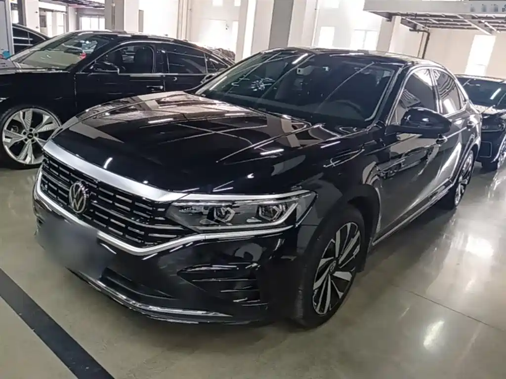 Volkswagen Passat 2024 380TSI Dragon Glory Edition фото 2