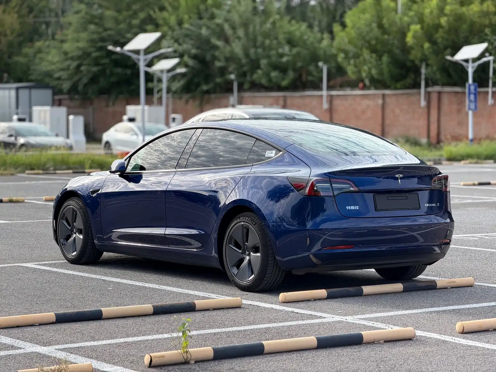 Фото 5 - Tesla Model 3