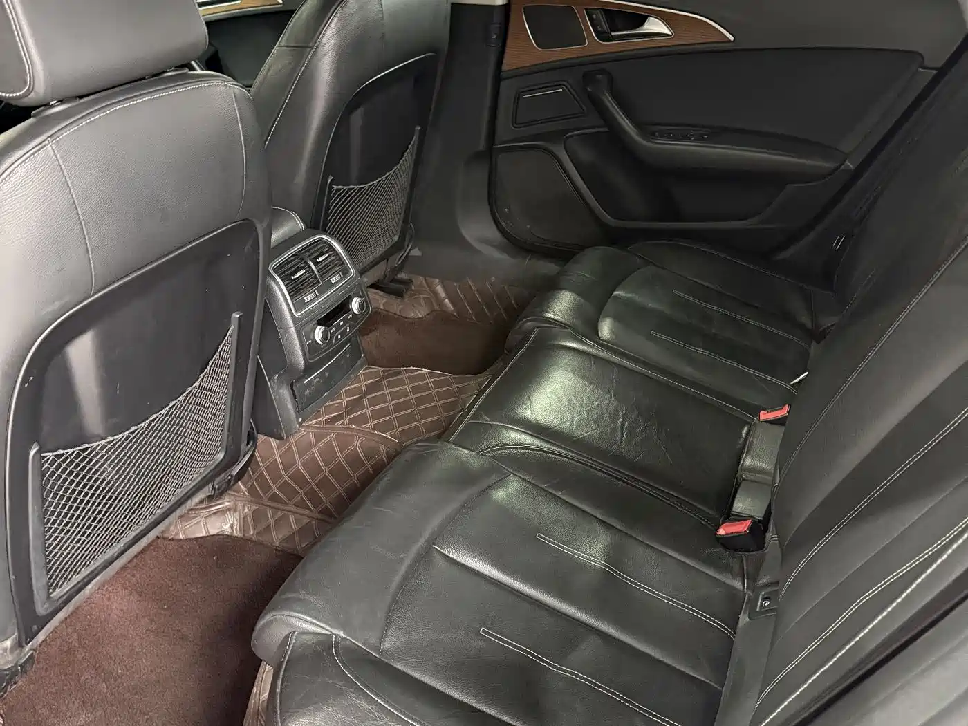 Audi A6L 2018 30th Anniversary 30 FSI Style фото 6