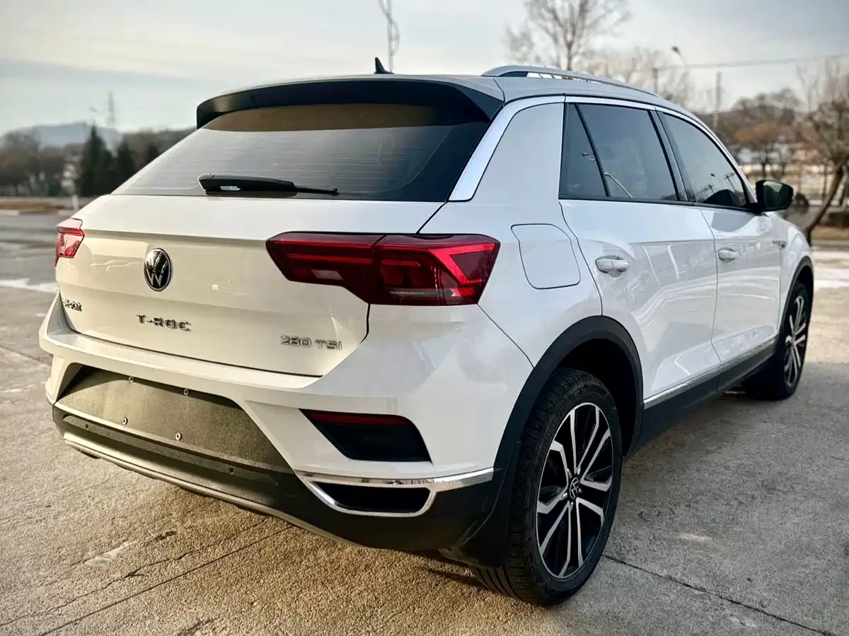 VOLKSWAGEN T ROC EXPLORING SONGS