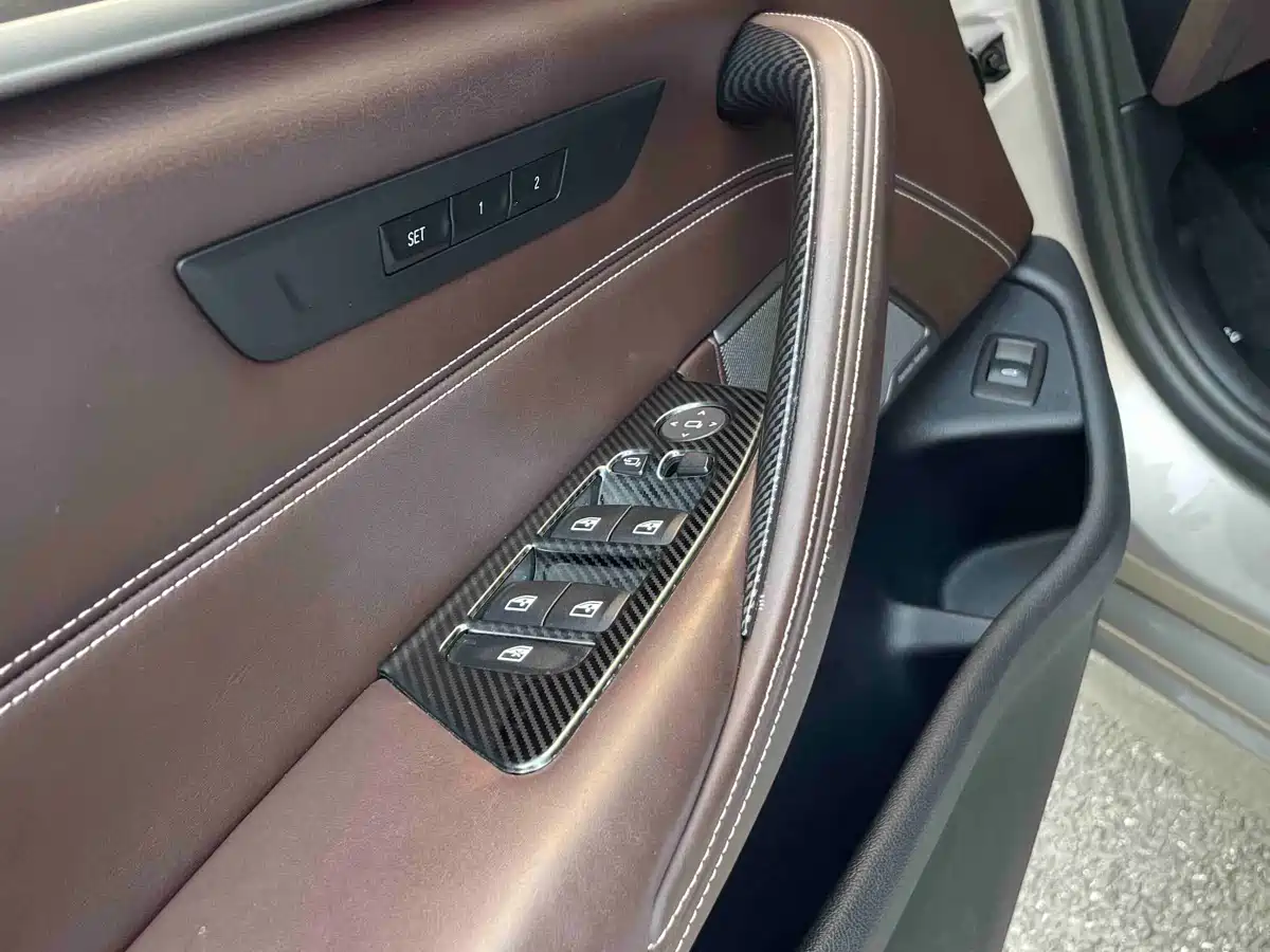 BMW 5 Series 2018 530Li Leading Luxury Package фото 20