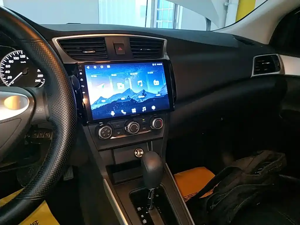Nissan SYLPHY, миниатюра 13