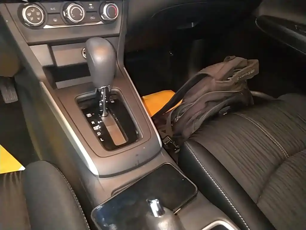 Nissan SYLPHY, миниатюра 14