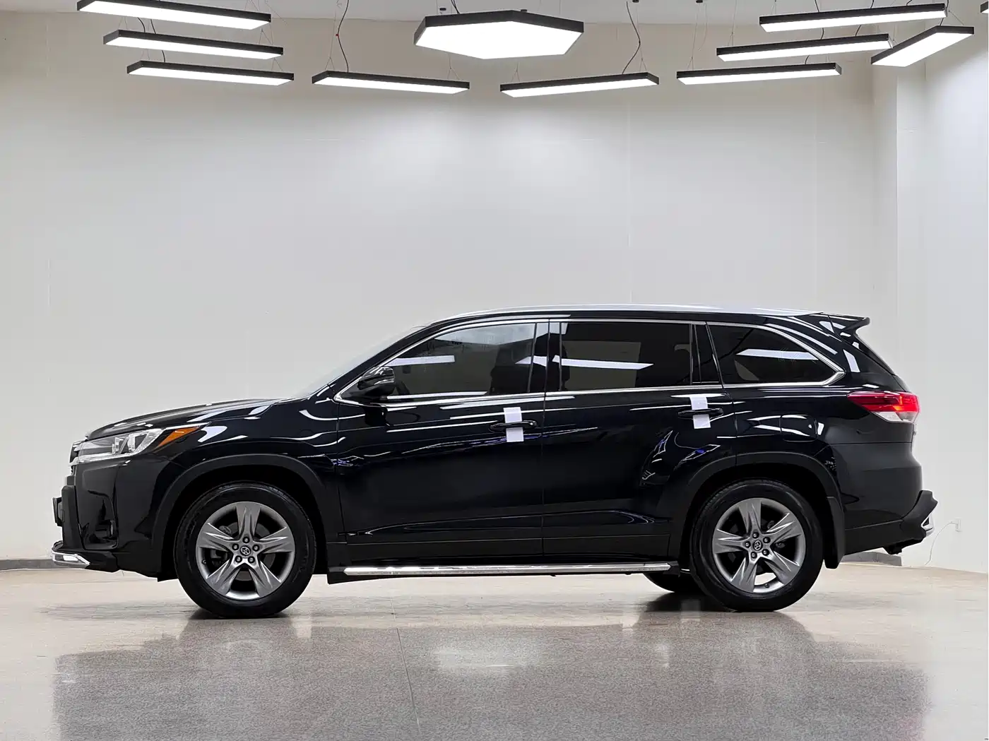 Toyota Highlander 2021 2.0T AWD Luxury 7-Seater фото 4