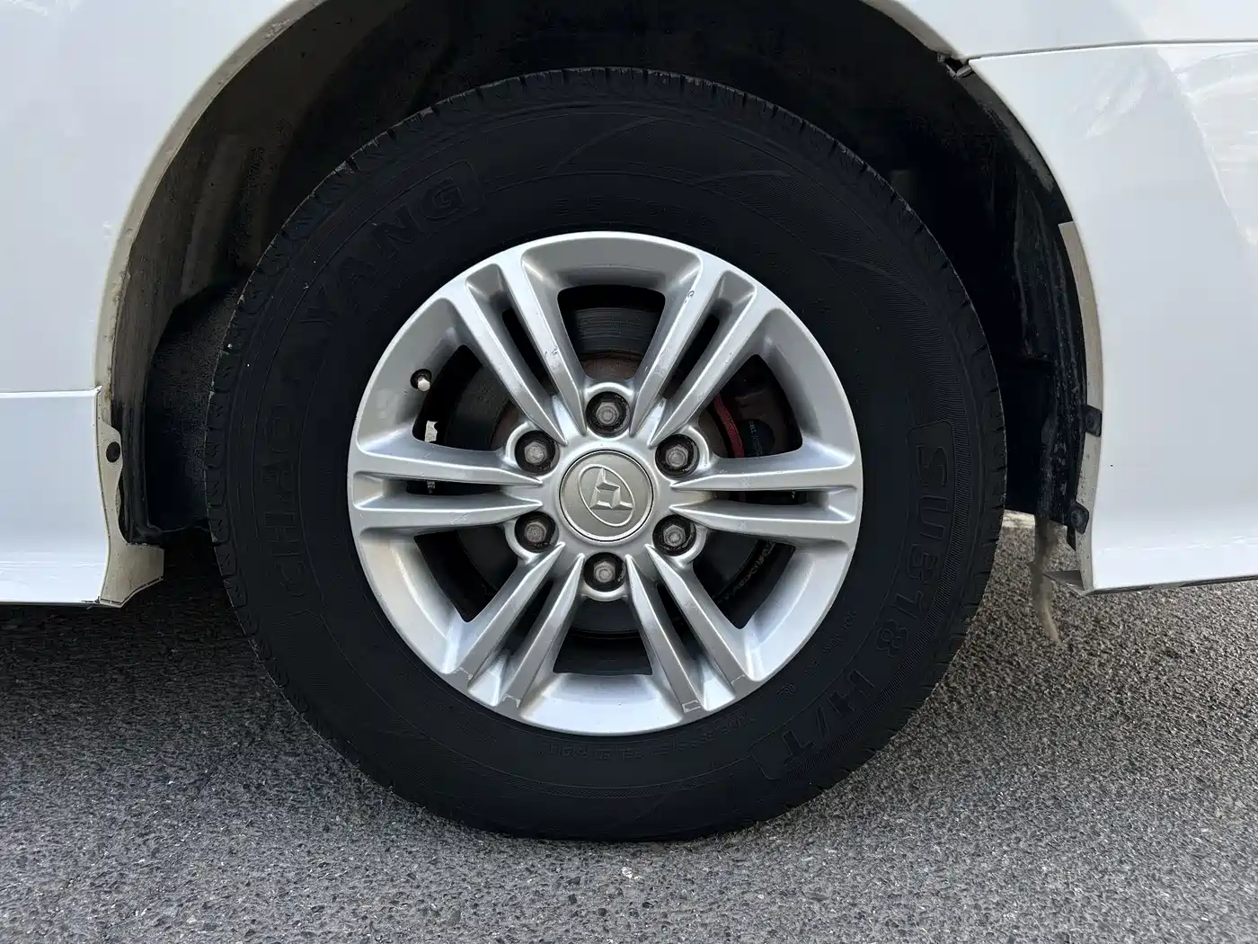 SAIC Maxus Maxus G10 2016 2.0T Automatic Executive Edition фото 8