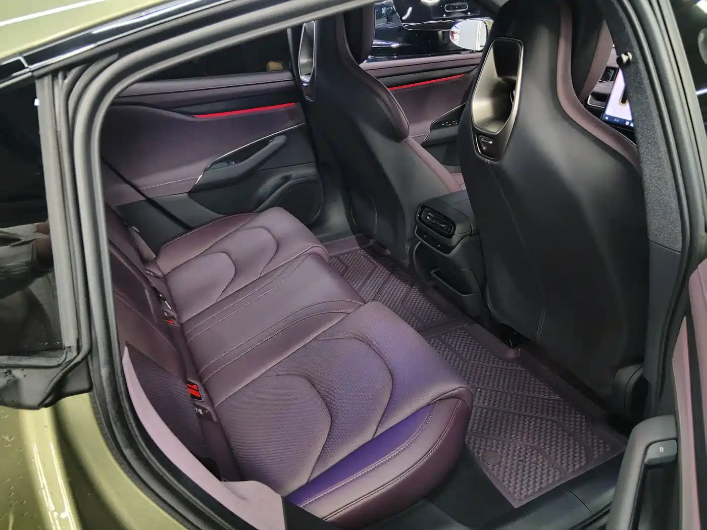 XIAOMI CAR XIAOMI SU7