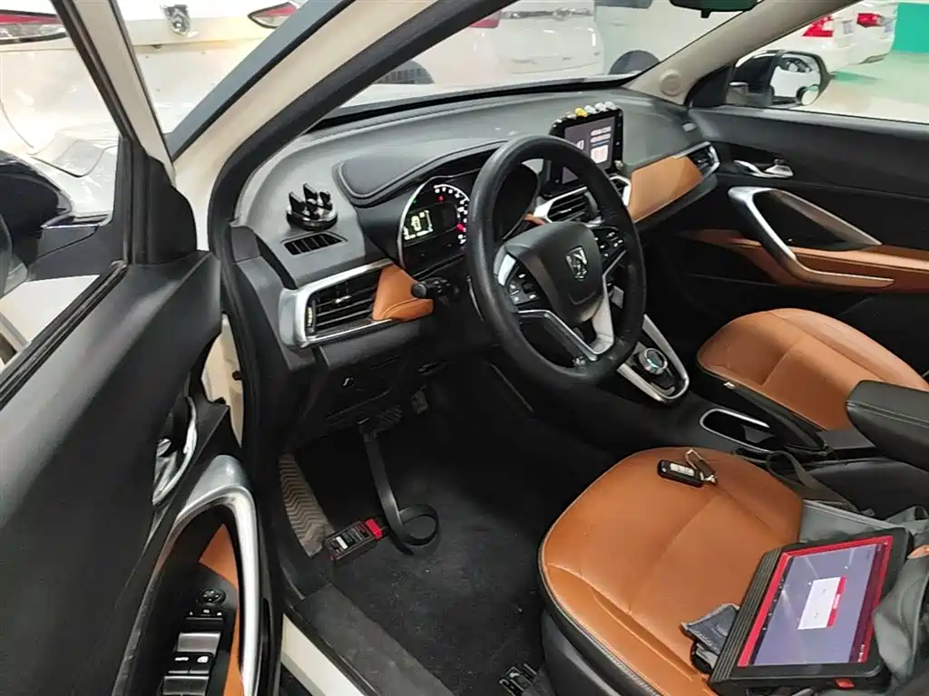 Baojun 510 2019 2019 Model 1.5L Automatic Premium Comfort Version China V