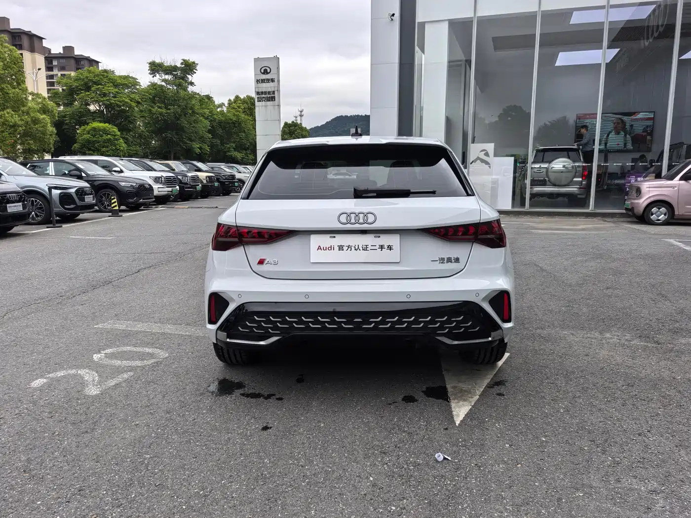 Audi A3 2025 Sportback 35TFSI Flying Premium фото 7