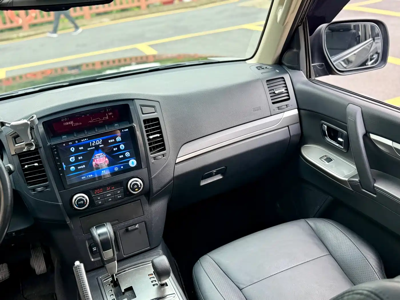 Mitsubishi Pajero (Import) 2012 3.0L Elite Plus Edition фото 18