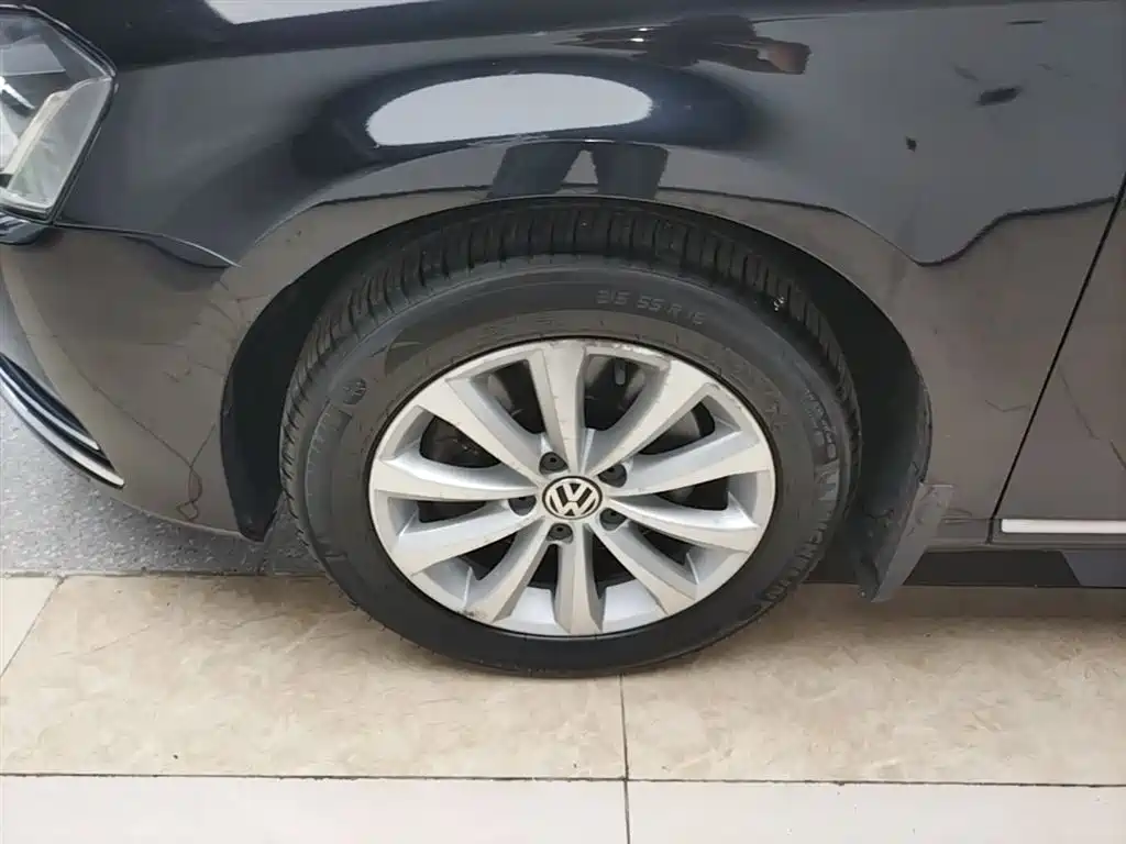 Volkswagen Magotan 2016 1.8TSI Smart Leading фото 23