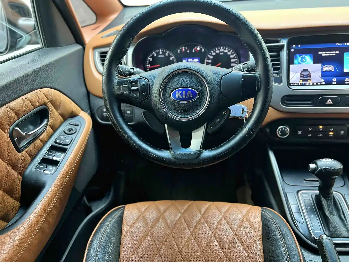 Kia Carens 2013 2.0L 7-seat Auto Standard (China V) фото 5