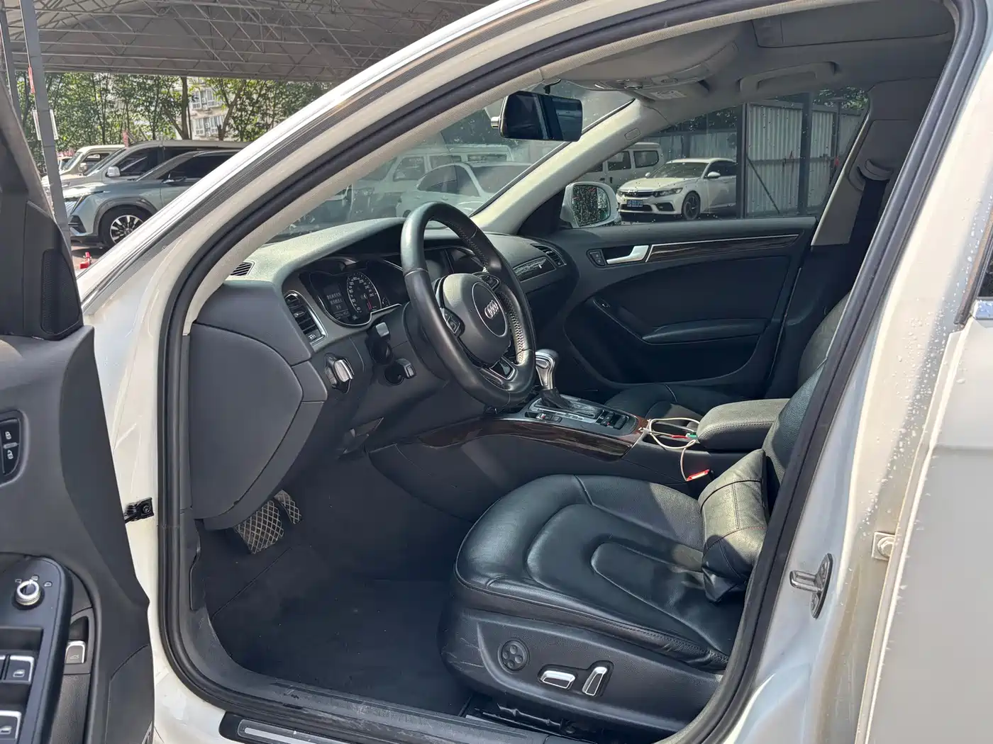 Audi A4L 2013 35 TFSI Automatic Comfort фото 7