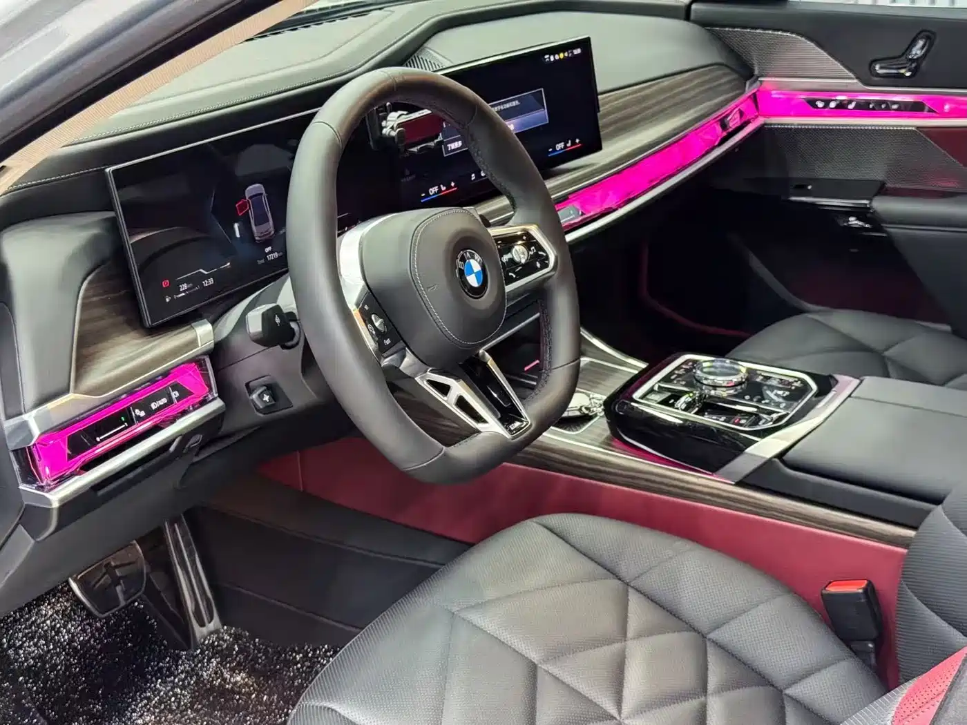 BMW 7 Series 2023 Model 735Li M Sport Package фото 5