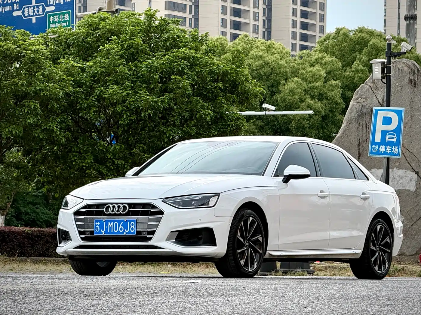 Audi A4L 2022 40 TFSI Luxury Elegance фото 2