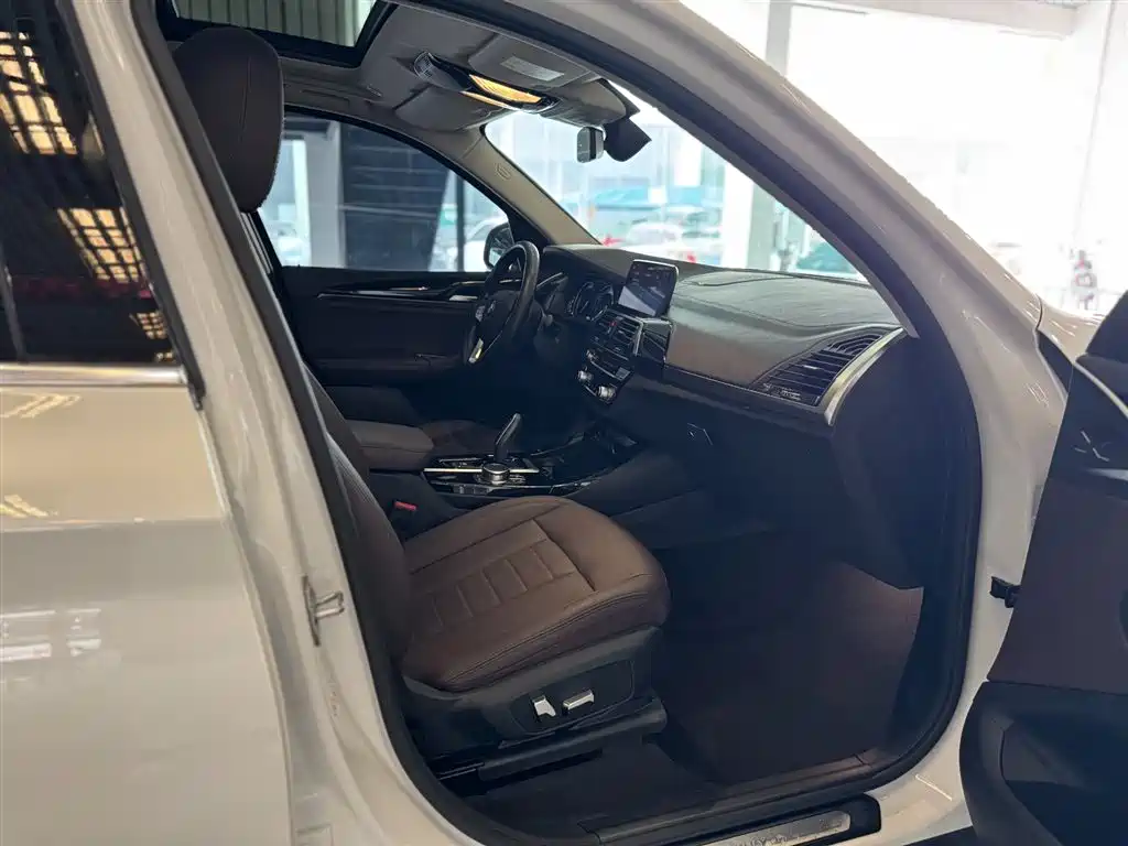 BMW X3 2018 xDrive25i M Sport Package China VI фото 12
