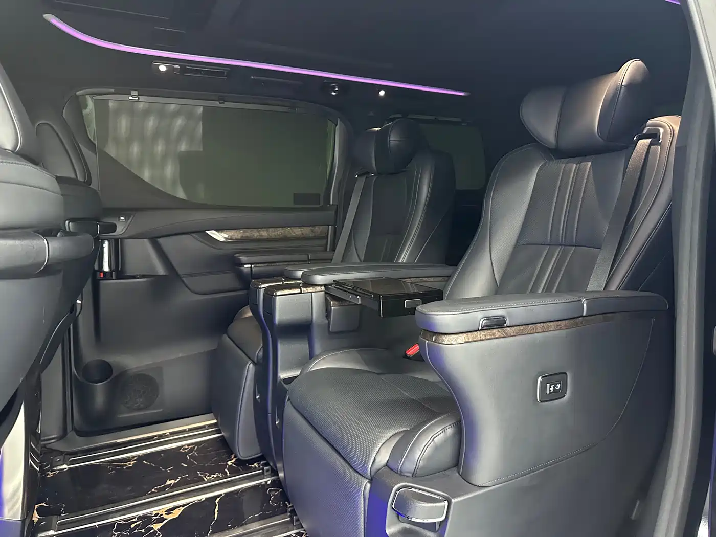 Toyota Vellfire 2020 2020 Twin Engine 2.5L HV Premium Edition