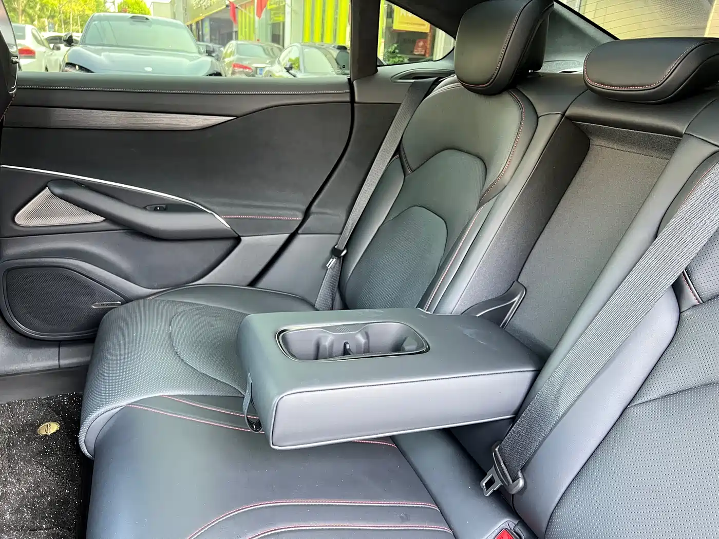 XIAOMI CAR XIAOMI SU7