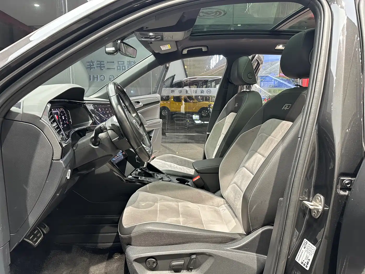 Volkswagen Tayron 2020 380TSI 4WD R-Line Smart Edition фото 10