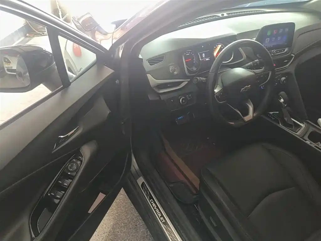 Chevrolet Volando 2018 Redline 530T Auto Premium Edition (5+2 seater) China V фото 16