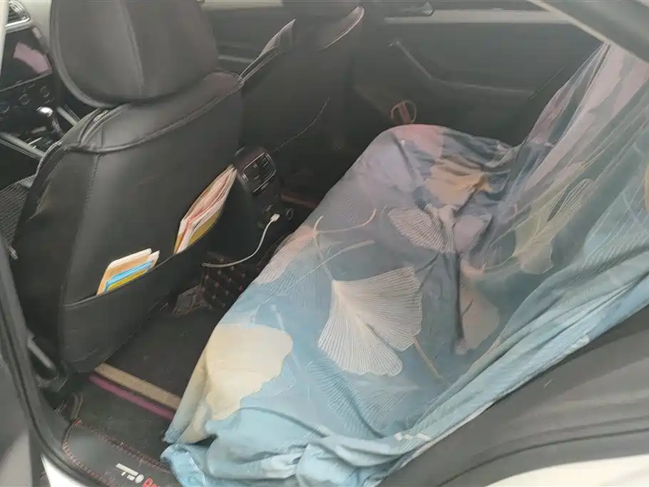 Volkswagen Sagitar 2018 280TSI DSG Comfort фото 11