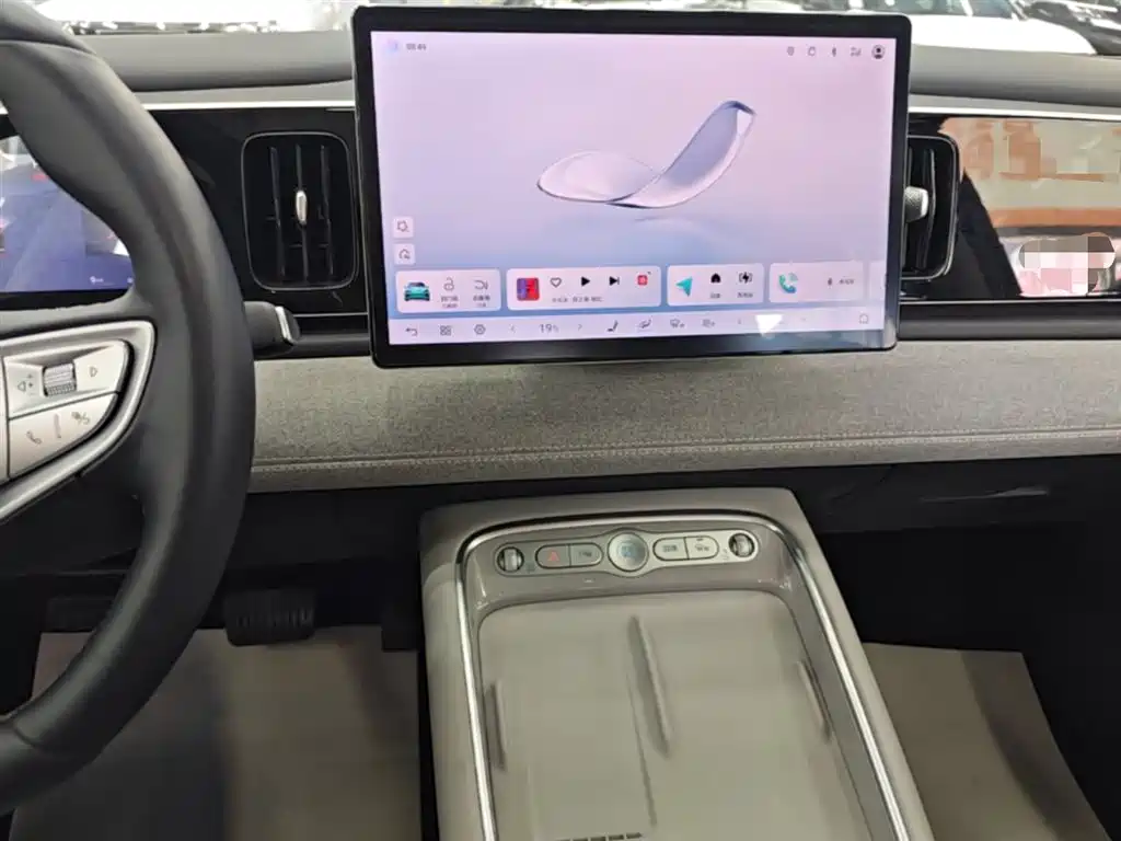 BYD Hai Shi 05 EV 2025 520KM Smart Navigation Edition фото 13