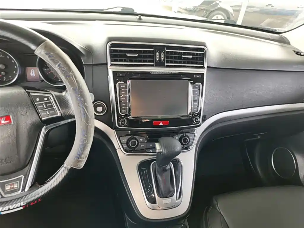 Haval H6 2015 Sport 1.5T Automatic 2WD Luxury фото 13