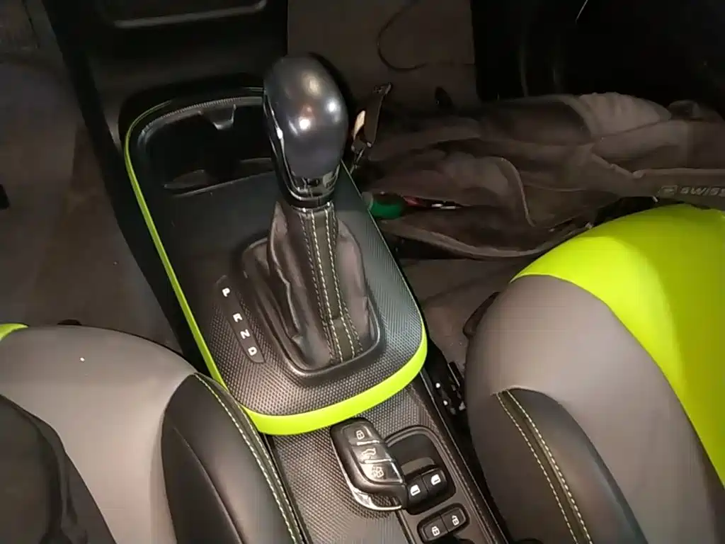 Roewe Clever 2020 2020 Urban Style Edition