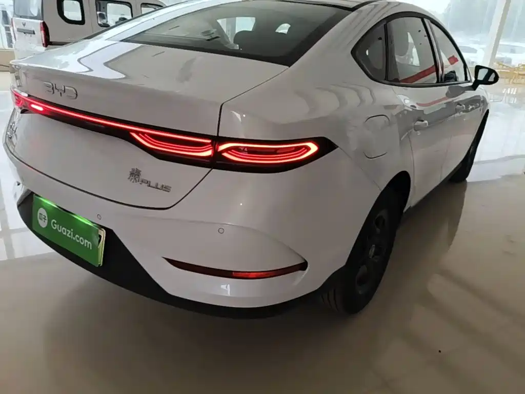 BYD Qin PLUS 2026 2026 DM-i Smart Edition 128KM Progressive