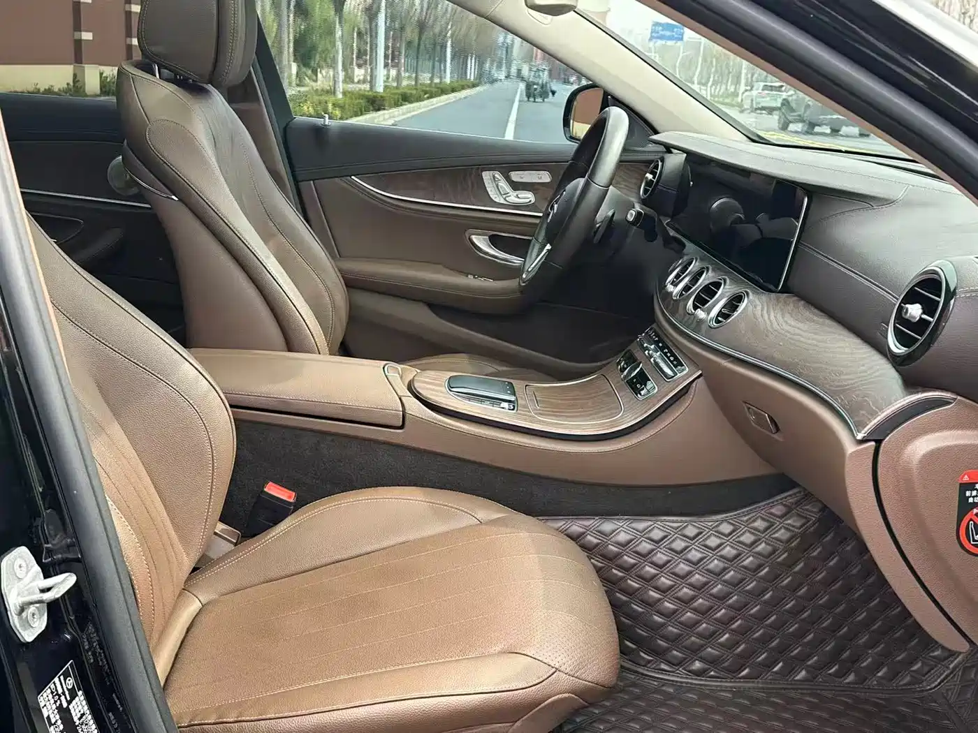 Mercedes-Benz E-Class 2019 Facelift E 300 L Fashion фото 11