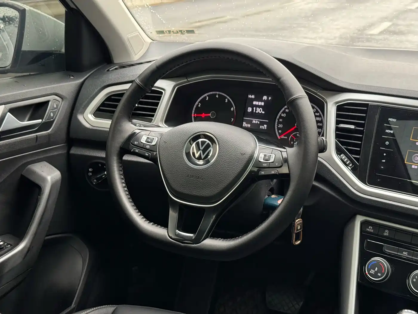 Volkswagen T-Roc, миниатюра 8