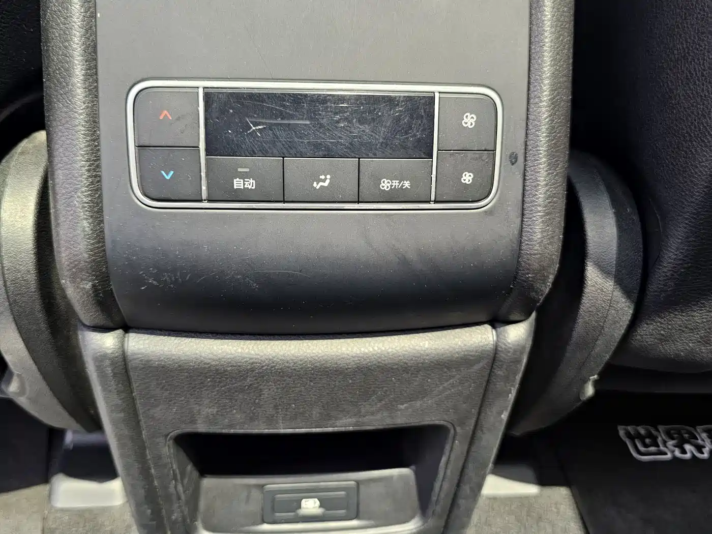 BYD Tang 2019 2.0T Automatic Smart Connect Honor 7-seater China VI фото 11