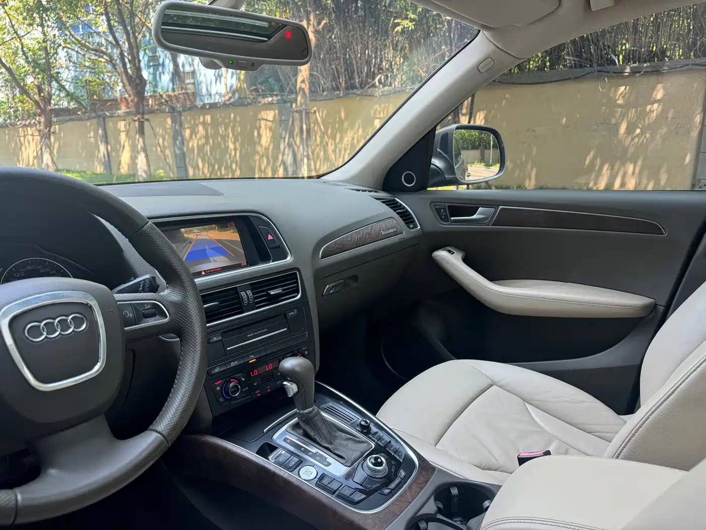 Audi Q5 (Import) 2011 2010 3.2FSI Sport