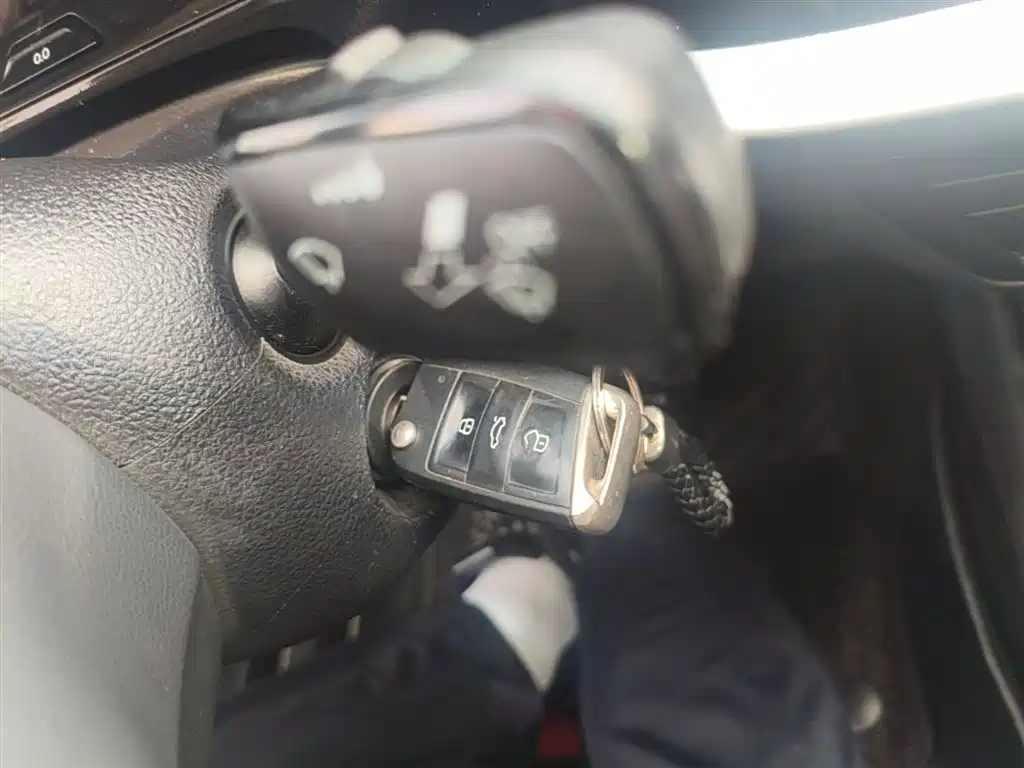Volkswagen Lavida 2019 1.5L Automatic Comfort Edition China VI фото 9
