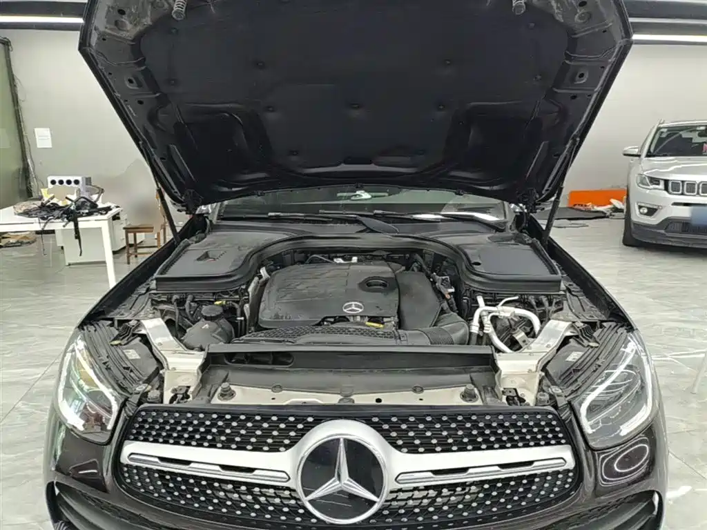 Mercedes-Benz GLC 2022 Facelift GLC 260 L 4MATIC Luxury Model фото 20